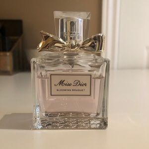 Dior - Blooming Bouquet